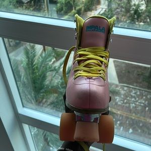 Impala pink lemonade skates ( quads)